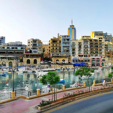 Sea View Over Valletta Area S2 *