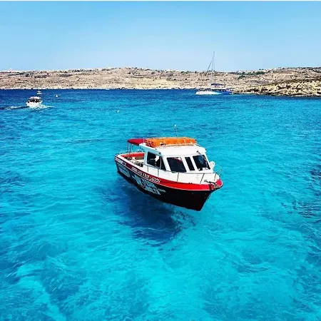 Sea View Over Valletta Area S2 Lejlighed Sliema