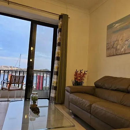 Appartement Sea View Over Valletta Area Sliema