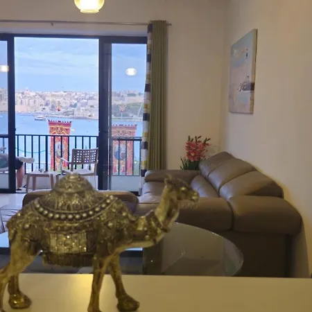 Sea View Over Valletta Area Sliema