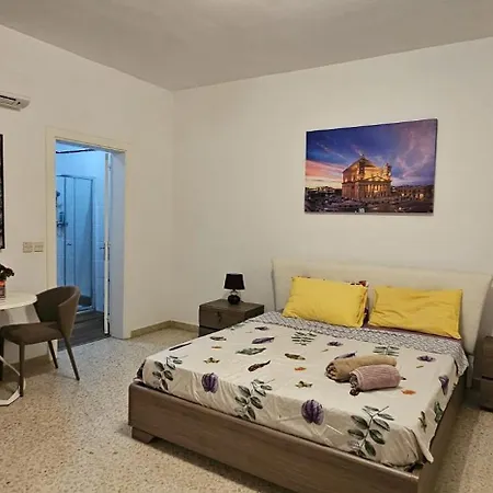 Sea View Over Valletta Area Appartement