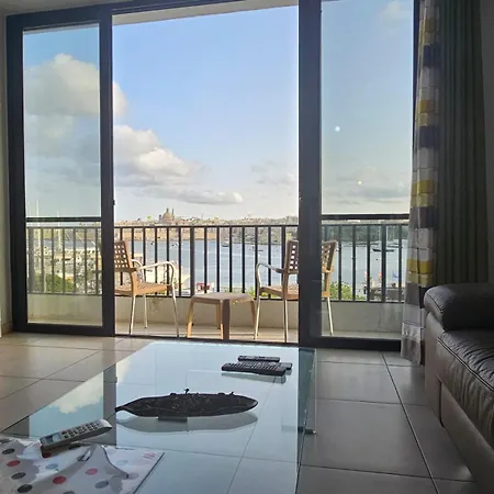 Sea View Over Valletta Area S2 *