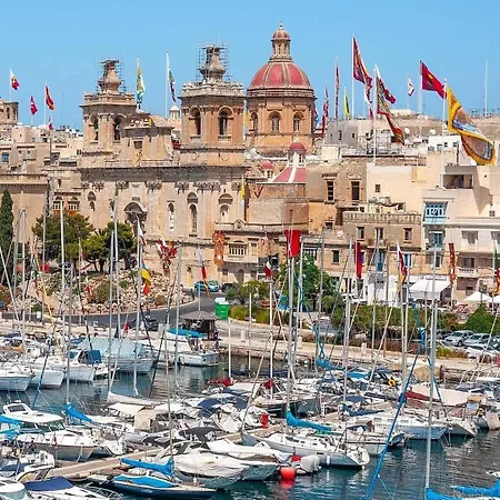 아파트 Sea View Over Valletta Area S2 슬리에마