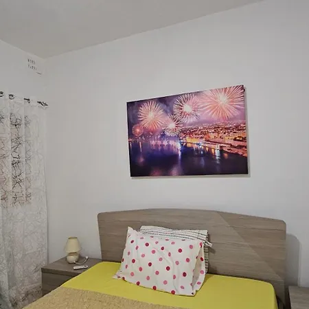 Sea View Over Valletta Area S2 Sliema