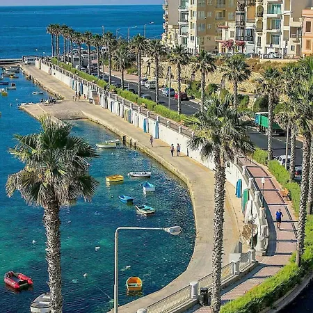 Sea View Over Valletta Area S2 * Sliema
