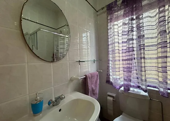 Sea View Over Valletta Area S2 *