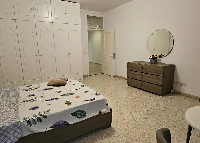 Sea View Over Valletta Area S2