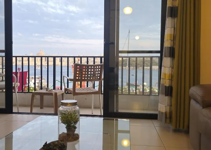 Sea View Over Valletta Area S2 Sliema
