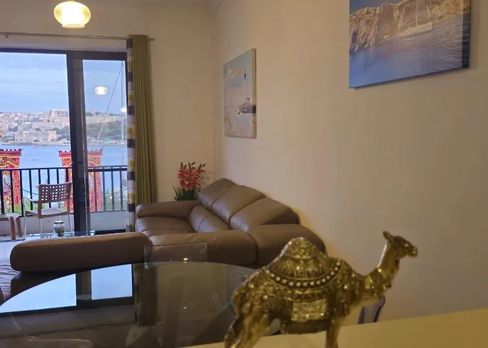 Appartement Sea View Over Valletta Area S2 *