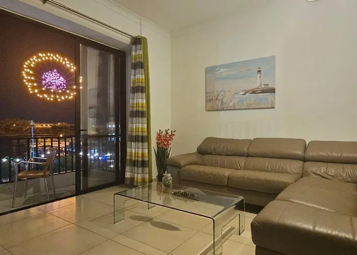 Sea View Over Valletta Area S2 *