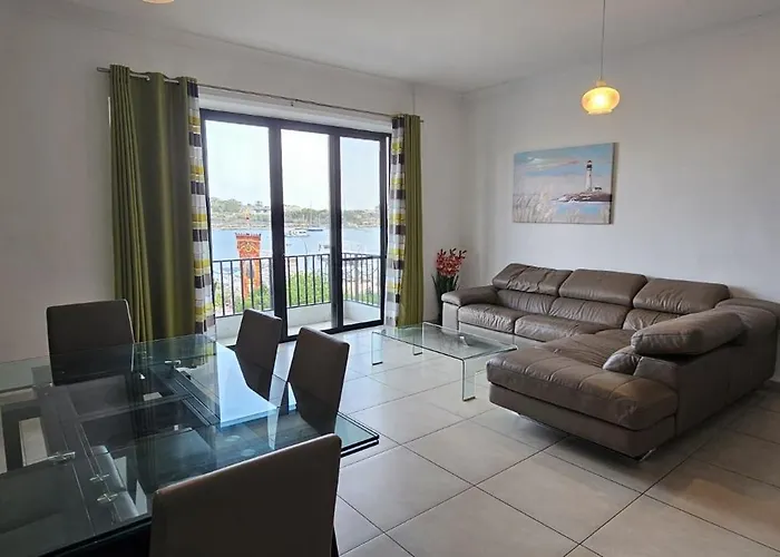 Sea View Over Valletta Area S2