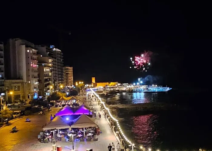 Sea View Over Valletta Area S2 Appartement Sliema