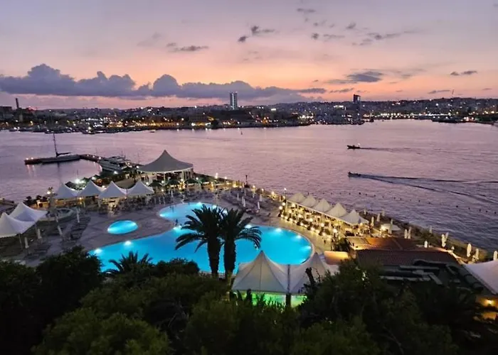 Sea View Over Valletta Area S2 *