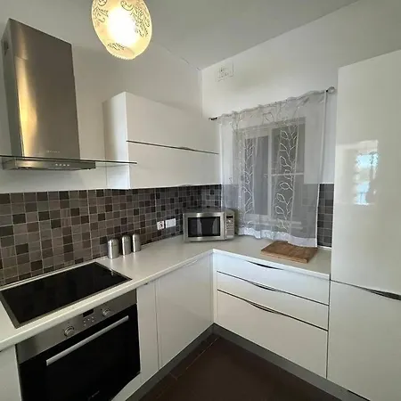 Sea View Over Valletta Area S2