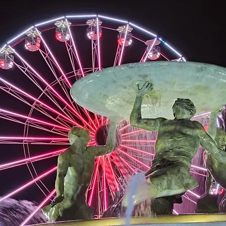 Sea View Over Valletta Area S2 شقة *